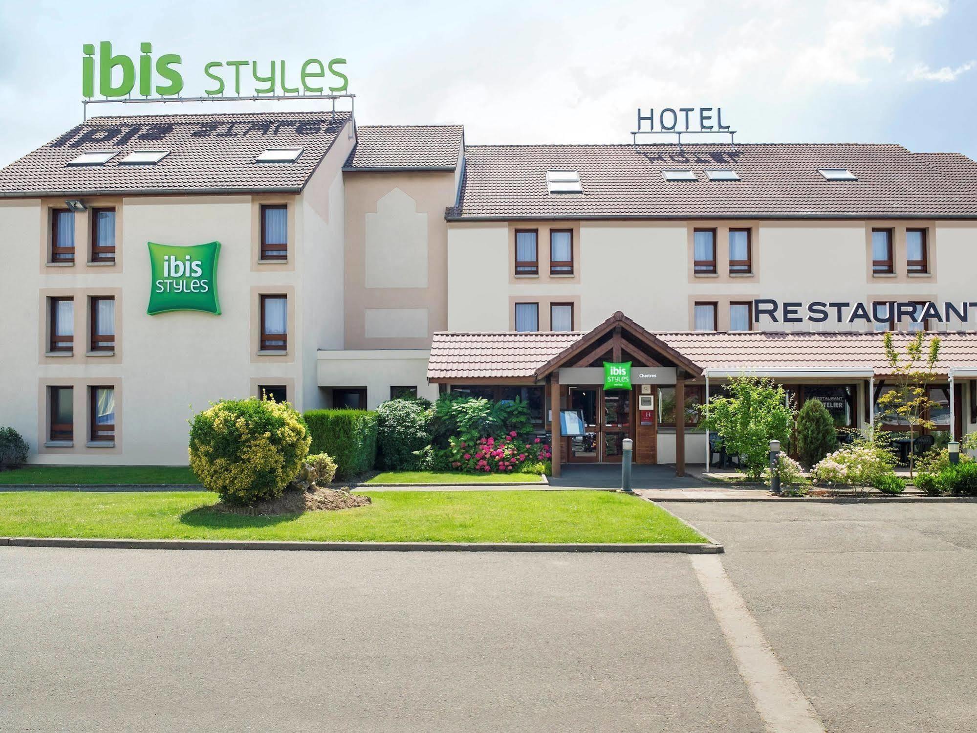 Ibis Styles Chartres Metropole Hotel Exterior photo