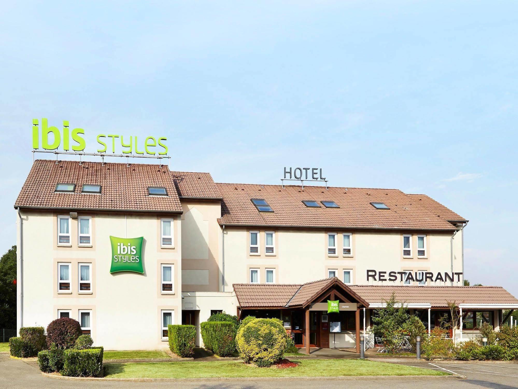 Ibis Styles Chartres Metropole Hotel Exterior photo