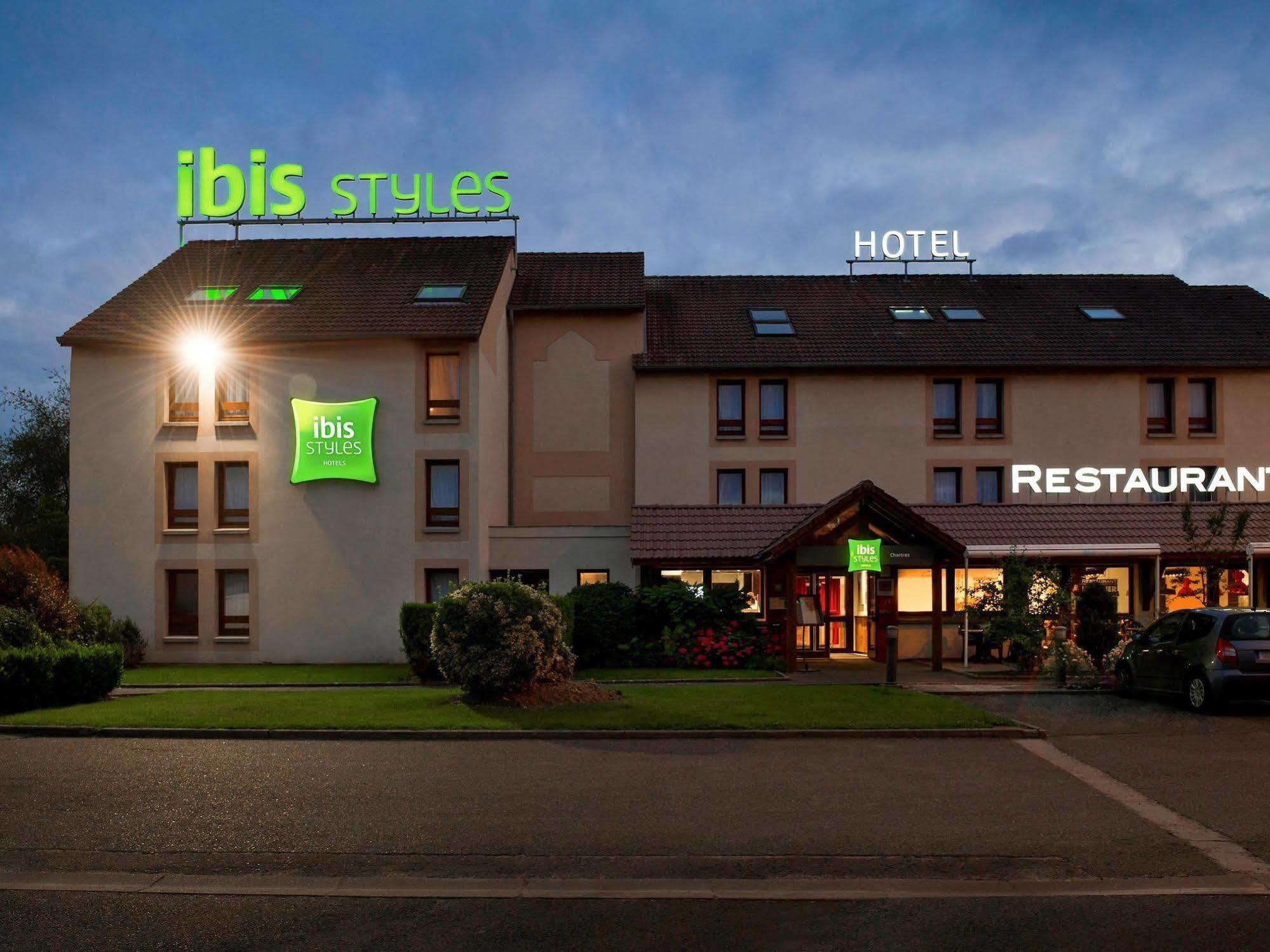 Ibis Styles Chartres Metropole Hotel Exterior photo