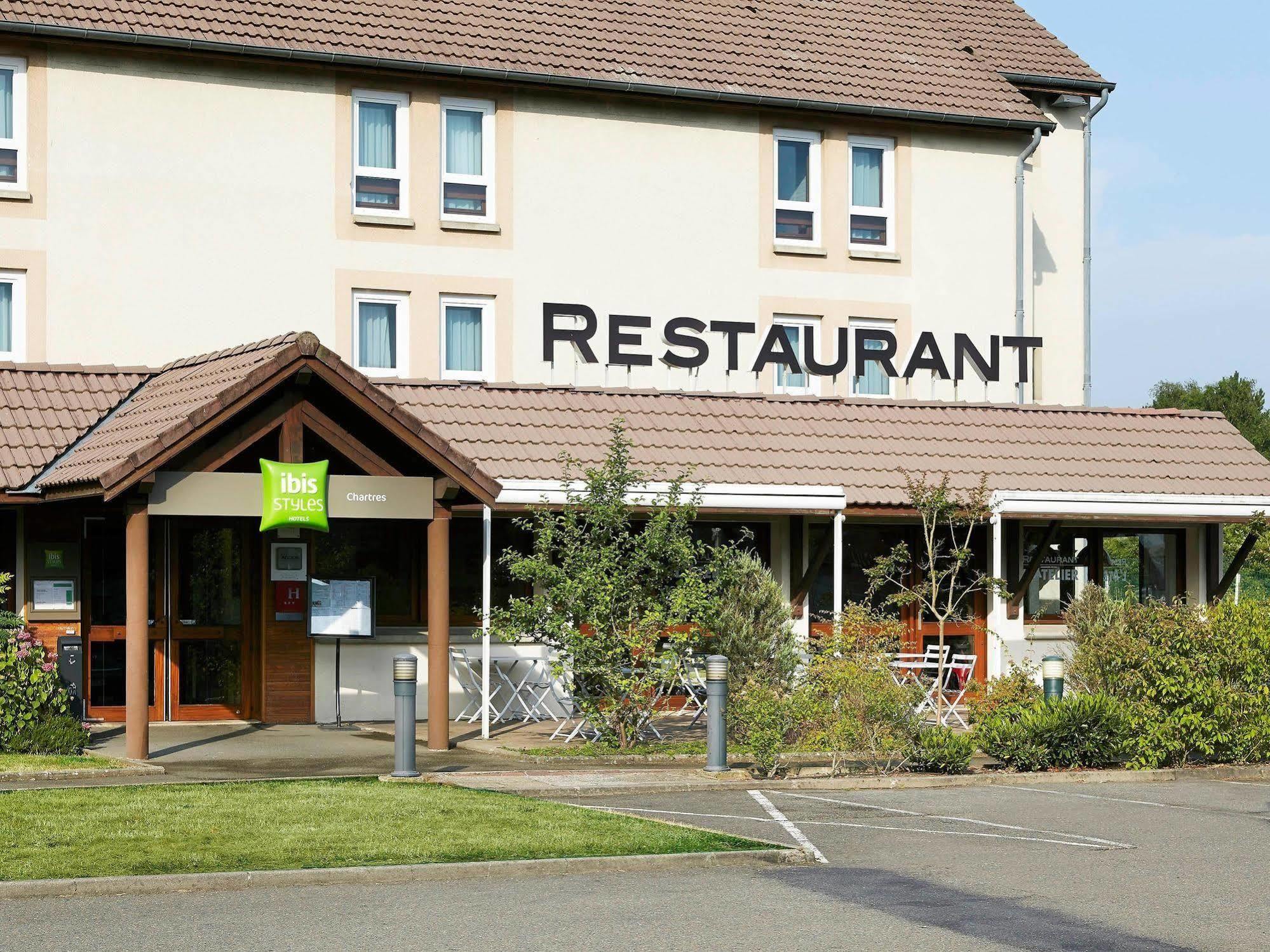 Ibis Styles Chartres Metropole Hotel Exterior photo