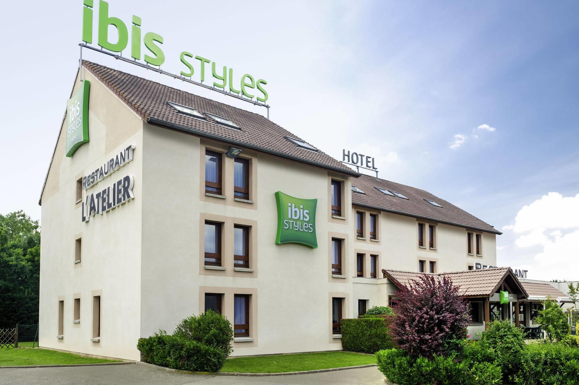 Ibis Styles Chartres Metropole Hotel Exterior photo